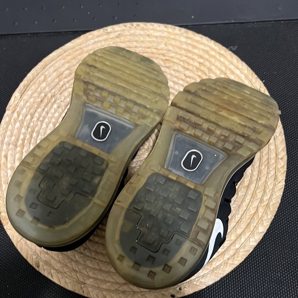 Nike Airmax 2016 Women’s Comfy Sneakers Size 9.5 - Picture 8 of 12